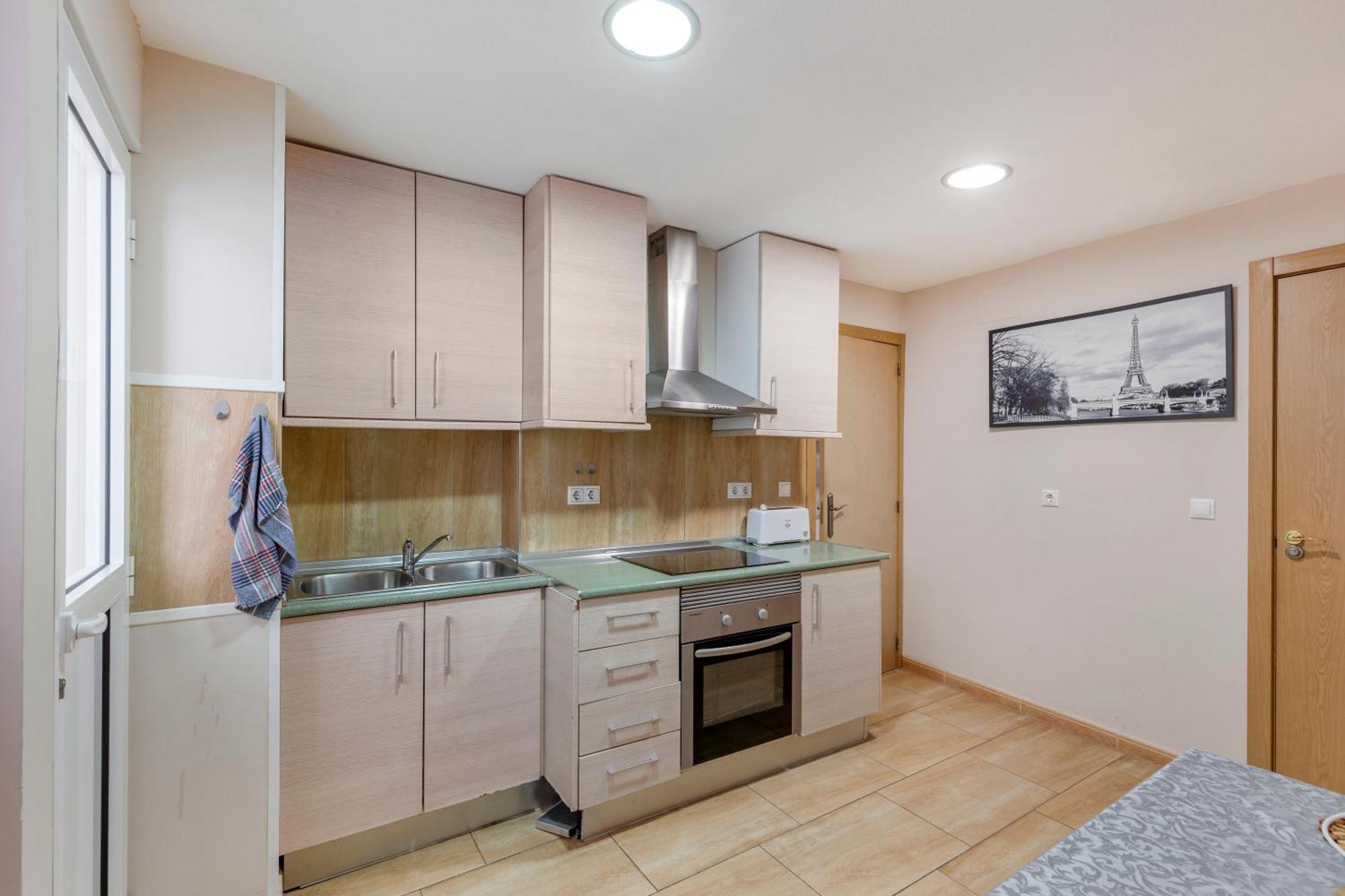 Agreda Apartment With Ac Аліканте Екстер'єр фото